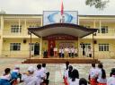 Học sinh trao thông điệpchuan.jpg - 