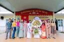 CM tặng hoa.jpg - 